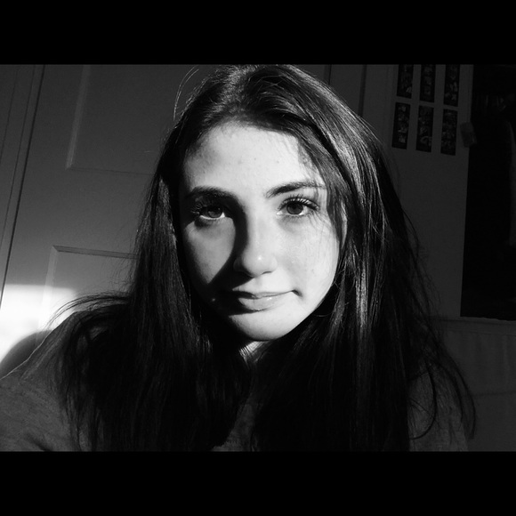 Meet your Posher, Brianna - Picture 1 of 1